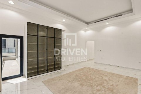 Nadd Al Sheba, Dubai, BAE’de kiralık villa 5 yatak odası, 929.96 m² No 746014 - fotoğraf 14