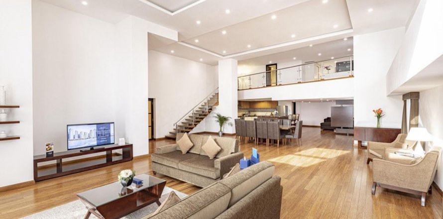 Lakás itt: Dubai Marina, EAE, 1 hálószoba, 195.1 m², azonosító: 613479