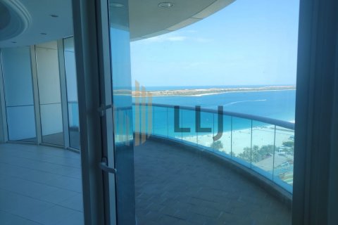 Appartamento in affitto a Abu Dhabi, EAU 4 camere da letto, 361.5 mq. № 601118 - foto 4
