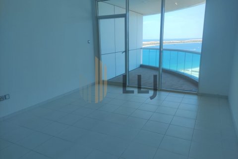 Appartamento in affitto a Abu Dhabi, EAU 4 camere da letto, 361.5 mq. № 601118 - foto 14