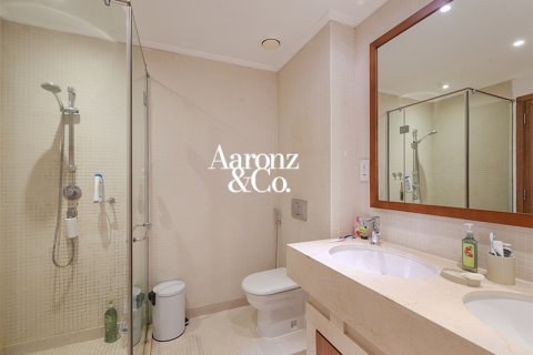 Appartamento in affitto a Dubai Marina, Dubai, EAU 2 camere da letto, 131 mq. № 726146 - foto 13