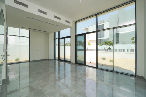 Üürile anda villa asukohaga Al Furjan, Dubai, AÜE: 5 magamistoaga, 570 m² Nr 726143 - pilt 15