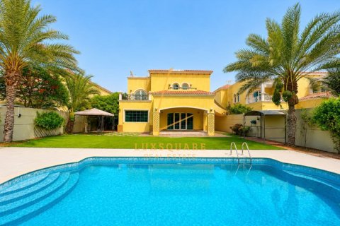 Jumeirah Park, Dubai, BAE’de kiralık villa 4 yatak odası, 511 m² No 726145 - fotoğraf 1