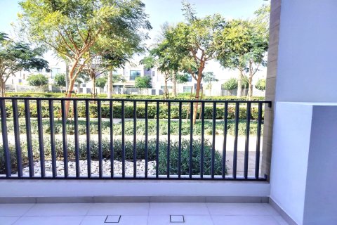 Radový dom v Arabian Ranches 3, Dubai, SAE 3 spálne, 130 m2 č. 726038 - Fotografia 4