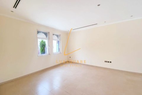 Villa til leje i Jumeirah Park, Dubai, UAE 3 soveværelser, 700 kvm № 726144 - foto 16