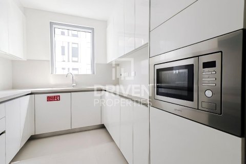 Apartmen di Al Wasl, Dubai, UAE 2 bilik tidur, 149 meter persegi № 654771 - foto 12