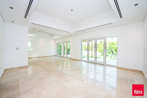 Villa in Al Furjan, Dubai, UAE 4 bedrooms, 644.5 sq.m. № 703620