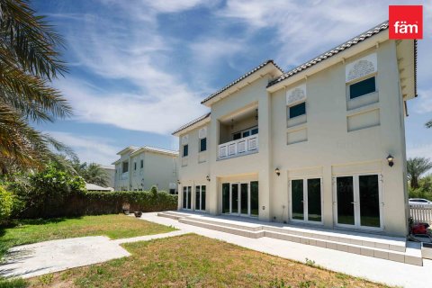 Vila di Al Furjan, Dubai, UEA 4 kamar tidur, 644.5 m2 nomor 703620