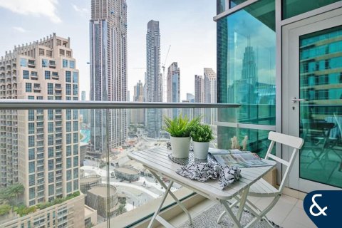 Downtown Dubai (Downtown Burj Dubai), Dubai, BAE’de kiralık daire 2 yatak odası, 124 m&sup2; No 698542 - fotoğraf 3