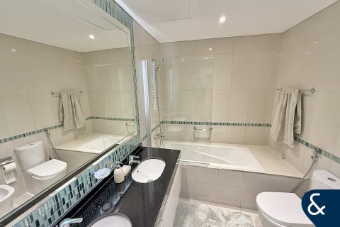 Appartement à louer à Dubai Marina, Dubai, EAU 2 chambres, 123 m2 № 698541 - photo 13