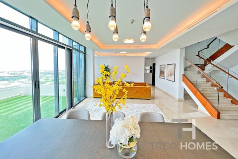 Penthouse di The Hills, Dubai, UAE 4 bilik tidur, 297 meter persegi № 586359 - foto 4