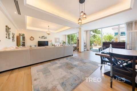 Vila v Jumeirah Village Triangle, Dubai, SAE 6 ložnice, 636 m² Č.: 586360 - fotografie 6