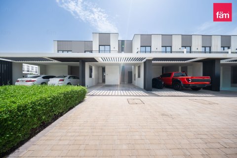 Villa sa Dubai, UAE 3 silid-tulugan, 141 sq.m. № 708470