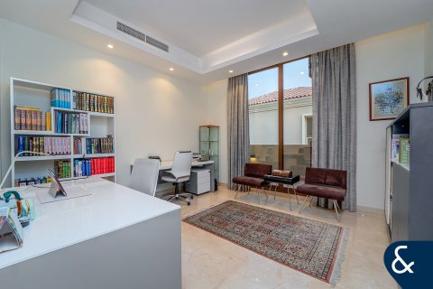 Βίλα σε Jumeirah Golf Estates, Dubai, ΗΑΕ 5 υπνοδωμάτια, 725 τ.μ. Αρ. 698133 - φωτογραφία 26