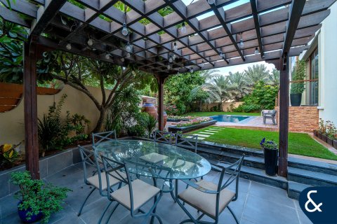 Βίλα σε Jumeirah Golf Estates, Dubai, ΗΑΕ 5 υπνοδωμάτια, 725 τ.μ. Αρ. 698133 - φωτογραφία 29