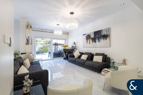 Βίλα σε Meadows, Dubai, ΗΑΕ 5 υπνοδωμάτια, 391 τ.μ. Αρ. 698135 - φωτογραφία 7