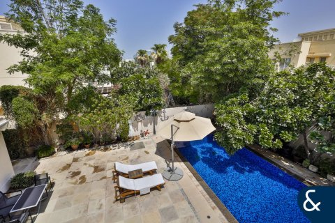 Βίλα σε Meadows, Dubai, ΗΑΕ 5 υπνοδωμάτια, 391 τ.μ. Αρ. 698135 - φωτογραφία 19