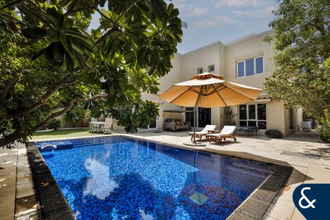 Βίλα σε Meadows, Dubai, ΗΑΕ 5 υπνοδωμάτια, 391 τ.μ. Αρ. 698135 - φωτογραφία 1