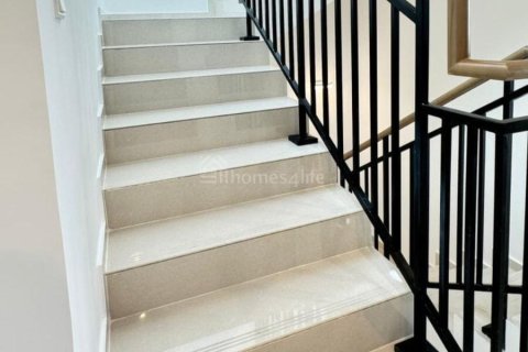 Kuća u nizu u DAMAC Hills (Akoya by DAMAC), Dubai, UAE 3 spavaćih soba, 108 m2 Br. 693936 - fotografija 19