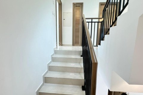 Снять в аренду таунхаус в DAMAC Hills (Akoya by DAMAC), Дубай, ОАЭ 3 спальни, 108м2, № 693936 - фото 13