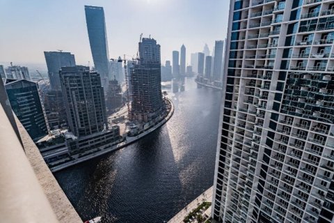 Hotel Apartament në Business Bay, Dubai, Emiratet e Bashkuara Arabe 1 dhomë gjumi, 91 m2. № 693940 - Foto 10