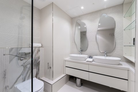 Appartement te huur in Jumeirah Beach Residence, Dubai, VAE 2 slaapkamers, 122.33 vr.m., nr 754465 - foto 15