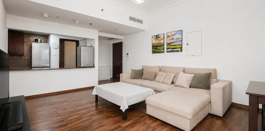 Apartment in Jumeirah Lake Towers, Dubai, UAE 2 bedrooms, 119.2 sq.m. № 754482