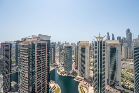 Apartment in Jumeirah Lake Towers, Dubai, UAE 2 bedrooms, 119.2 sq.m. № 754482 - photo 13
