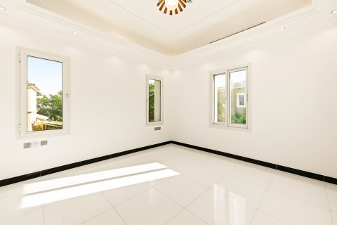 Villa en alquiler en Arabian Ranches, Dubai, EAU 5 dormitorios, 724.27 m2 № 754466 - foto 8