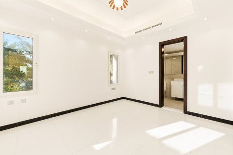 Villa en alquiler en Arabian Ranches, Dubai, EAU 5 dormitorios, 724.27 m2 № 754466 - foto 9
