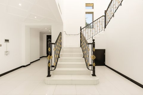 Villa en alquiler en Arabian Ranches, Dubai, EAU 5 dormitorios, 724.27 m2 № 754466 - foto 11
