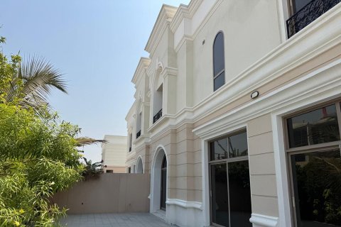 فيلا للإيجار في Al Sufouh، دبي، الإمارات العربية المتحدة 5 غرفة نوم ، 386.01 متر مربع ، رقم 754481 - صورة 10