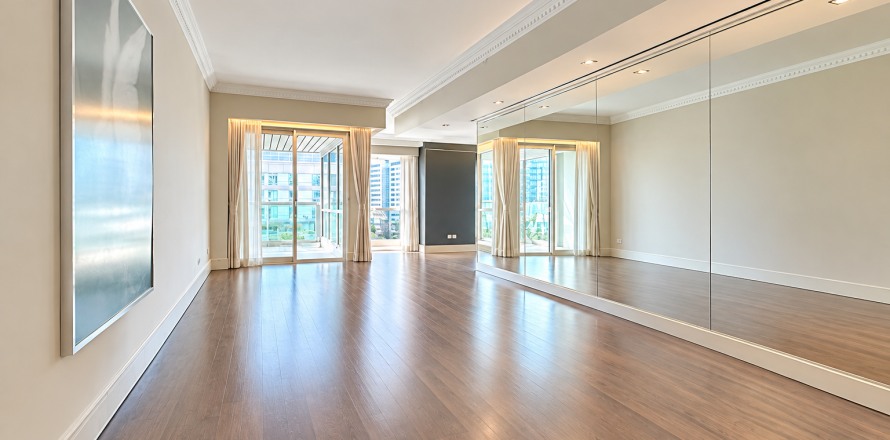 Lakás itt: Dubai Marina, EAE, 3 hálószoba, 222.55 m², azonosító: 749701