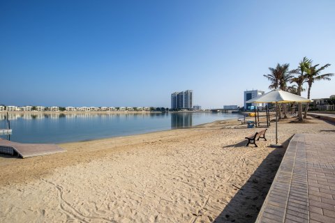 Vila di Mina Al Arab, Ras Al Khaimah, UEA 4 kamar tidur, 399 m2 nomor 656446 - foto 1