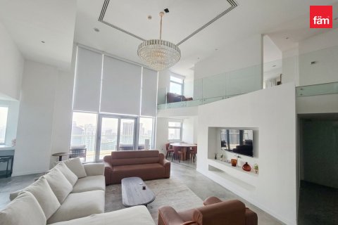 Kattohuoneisto Business Bay, Dubai, Arabiemiraatit 1 makuuhuone, 188.9 m2 № 739097 - kuva 4
