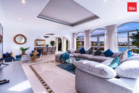 Villa zur Miete in Palm Jumeirah, Dubai, VAE 5 Schlafzimmer, 623.2 m2 Nr. 739096 - Foto 3