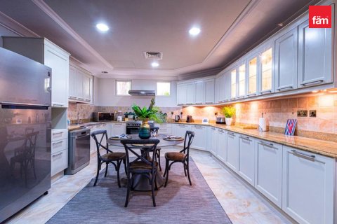 Villa zur Miete in Palm Jumeirah, Dubai, VAE 5 Schlafzimmer, 623.2 m2 Nr. 739096 - Foto 9