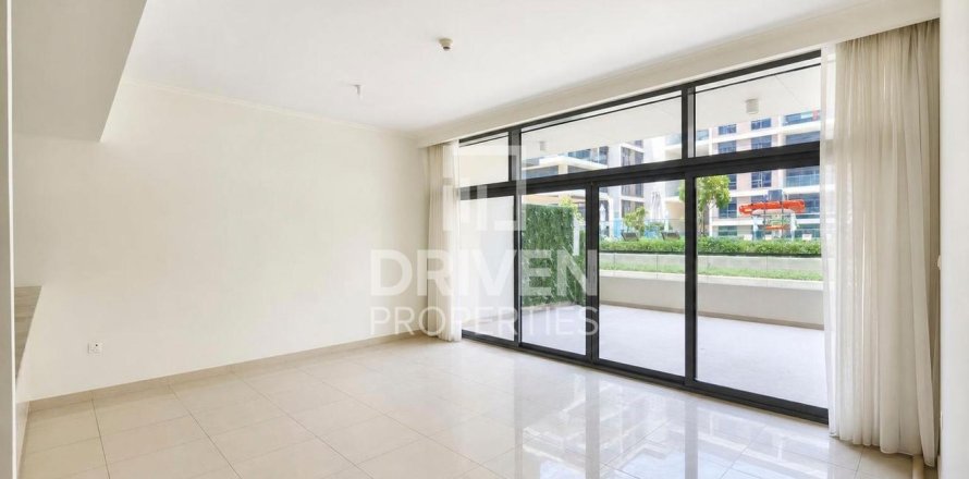 Leilighet i Dubai Hills Estate, Dubai, Emiratene 2 soverom, 160.16 kvm nr. 768079