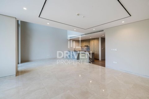 Villa in Jumeirah, Dubai, UAE 3 bedrooms, 300.63 sq.m. № 768081 - photo 1