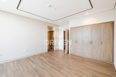 Villa in Jumeirah, Dubai, UAE 3 bedrooms, 300.63 sq.m. № 768081 - photo 7