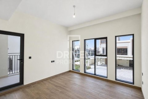 Řadový dům v Damac Lagoons, Dubai, SAE 5 ložnice, 183.58 m² Č.: 768080 - fotografie 7