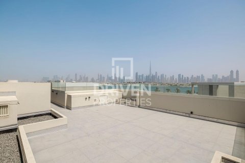 Vila di Jumeirah, Dubai, UAE 4 bilik tidur, 433.76 meter persegi № 768082 - foto 19