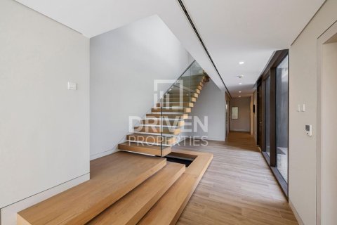 Vila di Jumeirah, Dubai, UAE 4 bilik tidur, 433.76 meter persegi № 768082 - foto 14