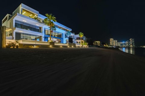 Vila v Palm Jumeirah, Dubai, SAE 5 ložnice, 1503 m² Č.: 614007 - fotografie 16