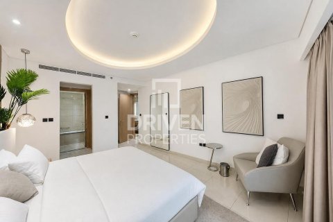 Lägenhet till försäljning i Business Bay, Dubai, UAE 2 sovrum, 140.66 kvm Nr. 767586 - fotografi 12