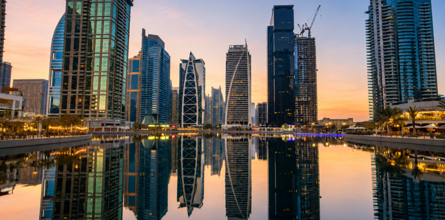 Apartment in Jumeirah Islands, Dubai, UAE 3 bedrooms, 175 sq.m. № 734176