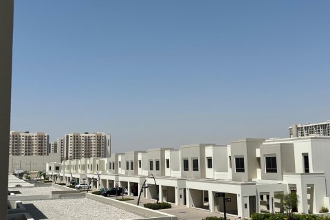 Townhouse til salg i Dubai, UAE 3 soveværelser, 191 kvm № 734178 - foto 6