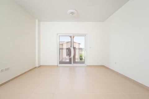 Üürile anda villa asukohaga Dubai Land, AÜE: 4 magamistoaga, 457 m² Nr 645397 - pilt 9