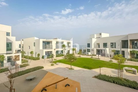 Arabian Ranches 3, Dubai, UAE의 임대용 타운하우스 침실 3개, 201제곱미터 번호 645396 - 사진 19