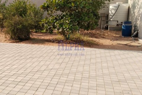 Βίλα σε Al Riffa, Ras Al Khaimah, ΗΑΕ 4 υπνοδωμάτια, 1393.5 τ.μ. Αρ. 685473 - φωτογραφία 14